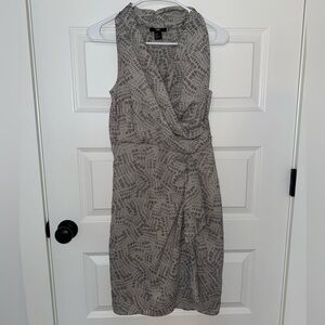 H&M Gray Geometric Midi Dress